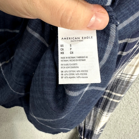 American Eagle Button Up Crop Top Womens Small Plaid Long Sleeve Boho Western - Picture 6 of 6